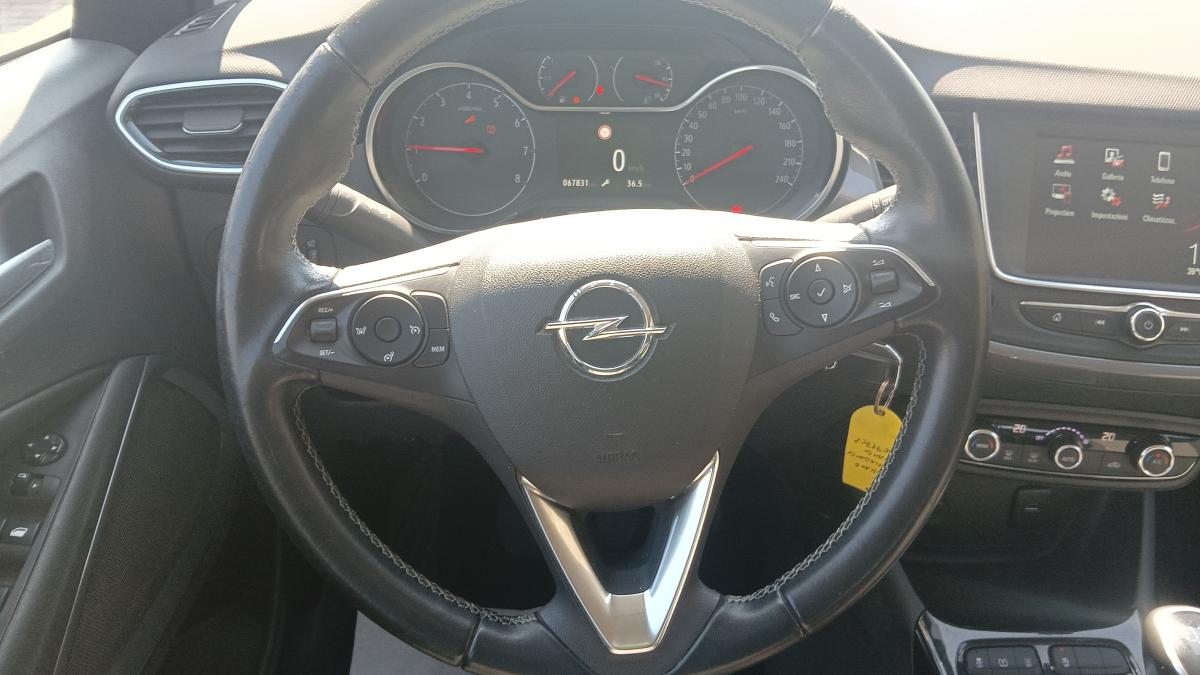 Opel Crossland 1.2 Turbo 110 CV Elegance